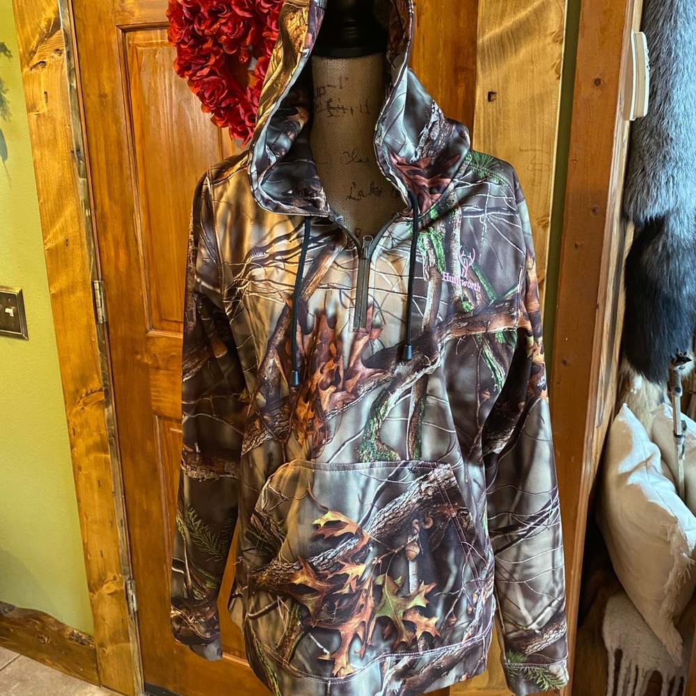 Women XL Camo Sweatshirt